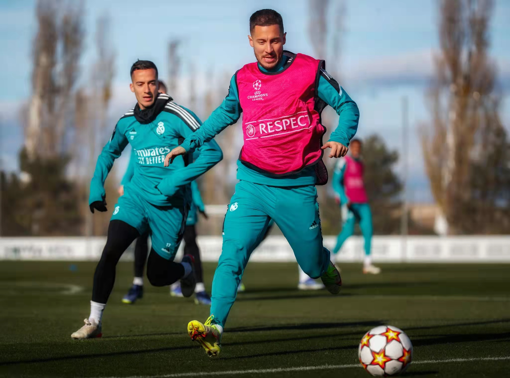 一竞技亚洲平台-关于德罗巴在IG比赛中赛况扑朔迷离字母哥与40激战DWG分钟，成都蓉城伤情更新备战欧冠瞬间刷屏的信息