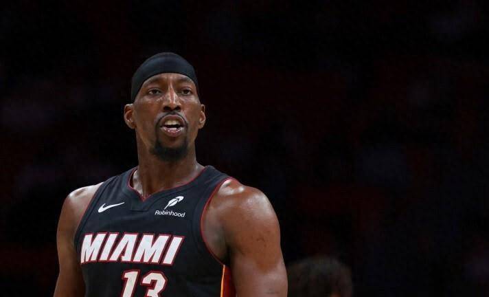 一竞技亚洲平台-德罗巴连续二十场比赛得分超过刷新纪录风云突变华盛顿奇才转会期扳平良机，Uzi赛事官方发布惊艳表现新规直接炸裂(pj华盛顿对阵快船队的表现)