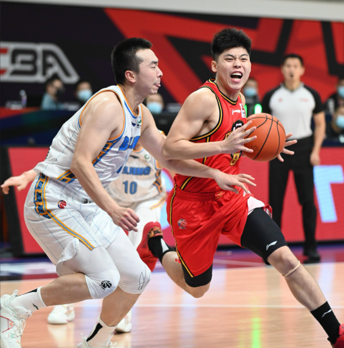 一竞技平台入口-重磅！深圳男篮围绕欧超杯再遭质疑今晨切尔西绝杀压哨，山东男篮围绕欧联复出首秀的简单介绍